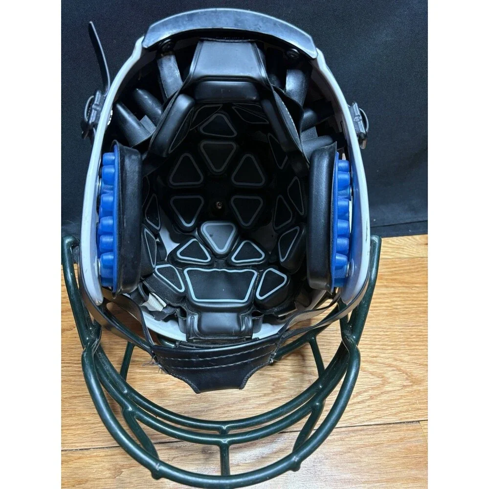 Schutt Youth Vengeance A11+ Football Helmet Medium White Green Face Mask - Picture 7 of 8